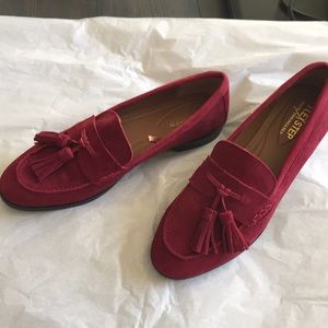 New GH BASS suede loafer Sz 7.5